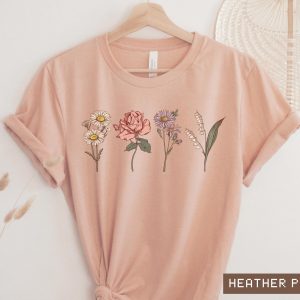 Personalized Birth Flower Sweatshirt - Mom Grandma Gift